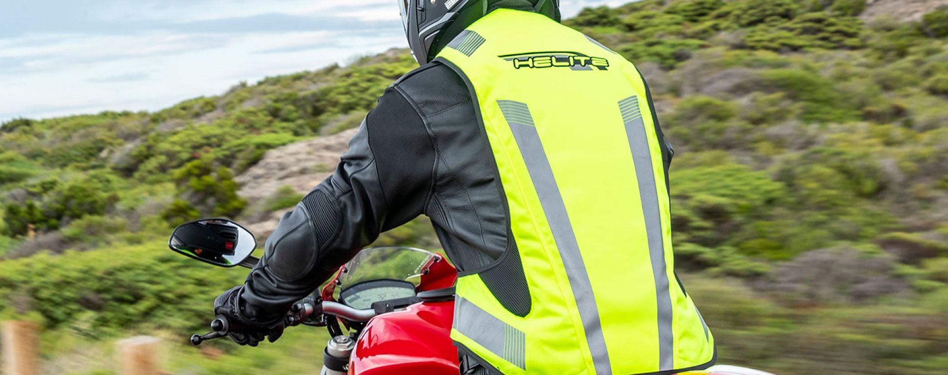 WIN A HELITE TURTLE 2 AIRBAG VEST