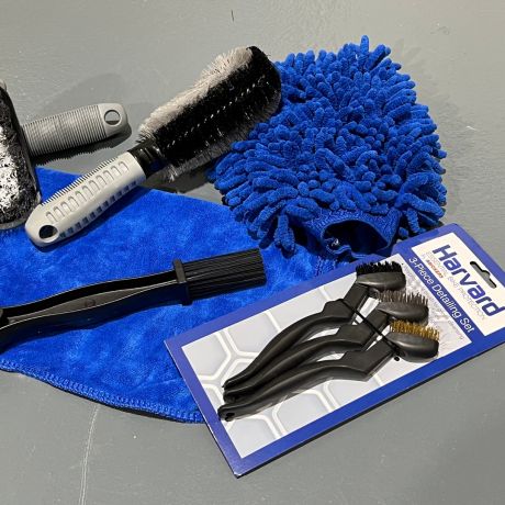 WIN HARVARD MOTORCYCLE CLEANING AND DETAILING PRODUCTS WIN HARVARD MOTORCYCLE CLEANING AND DETAILING PRODUCTS