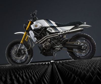 Yard Built Yamaha XSR700 Tracker