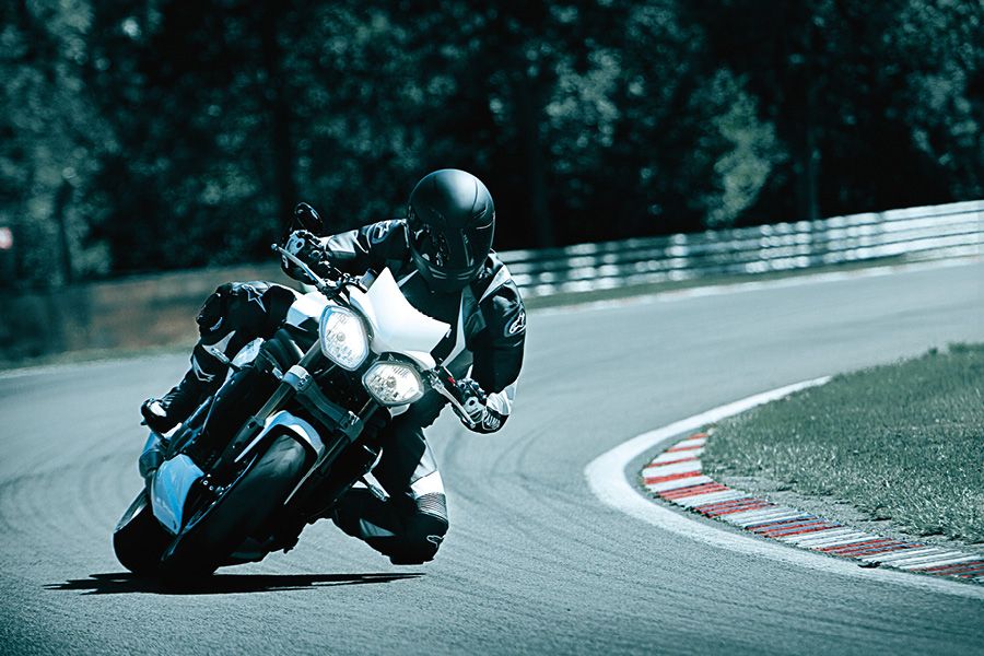 2011 Speed Triple on Track