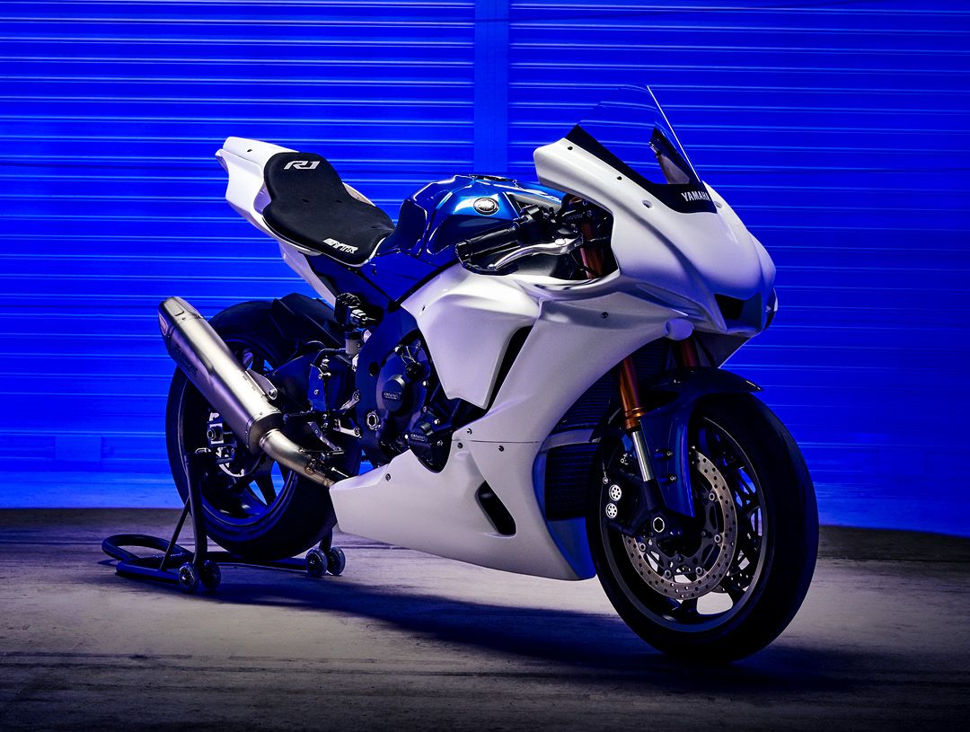 2023 Yamaha R1 GYTR right hand side front