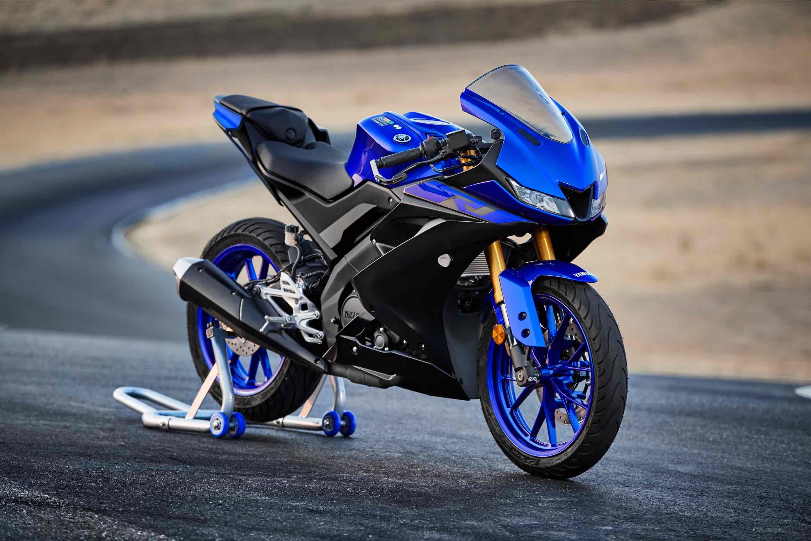 Yamaha YZF-R125 Photo