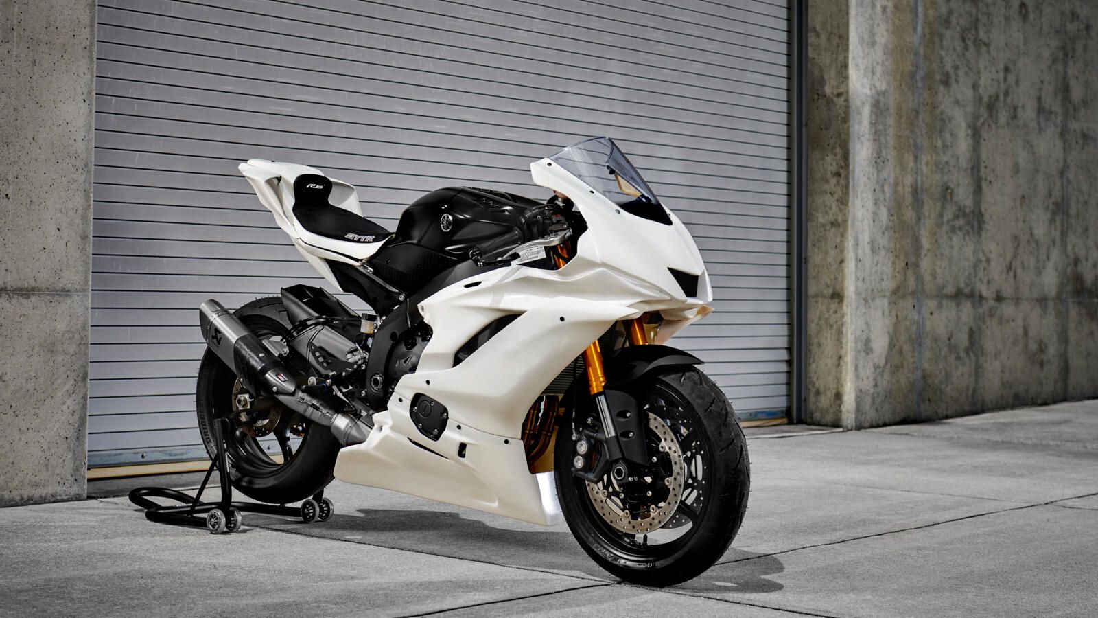 Yamaha R6 Two new trackonly bikes for 2022 BeMoto