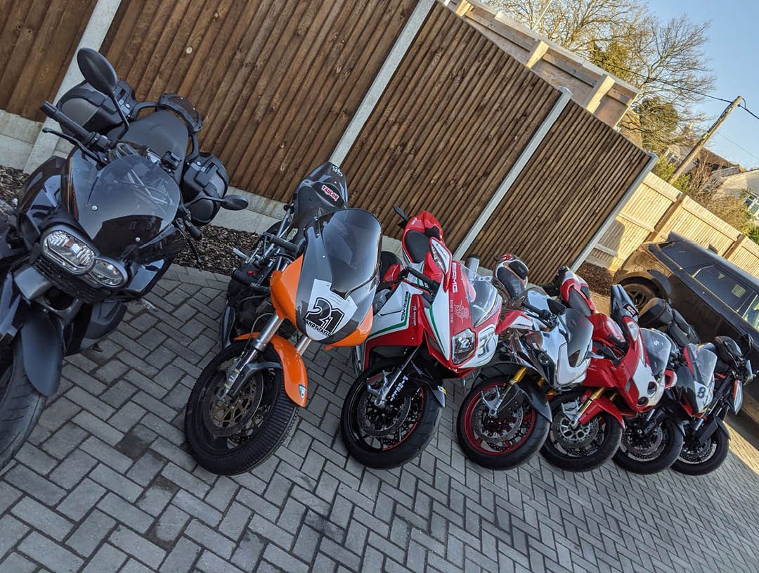 Multibike garages line-up of collection