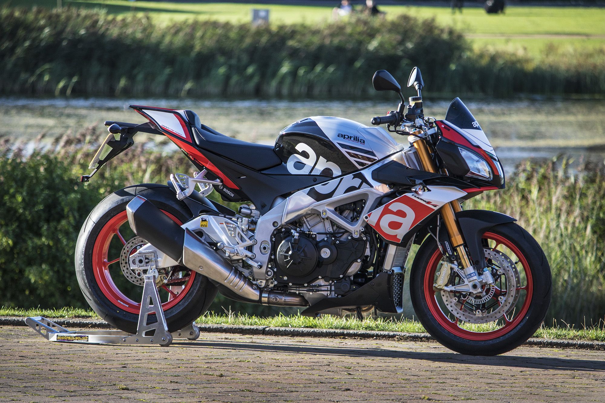 Aprilia Tuono