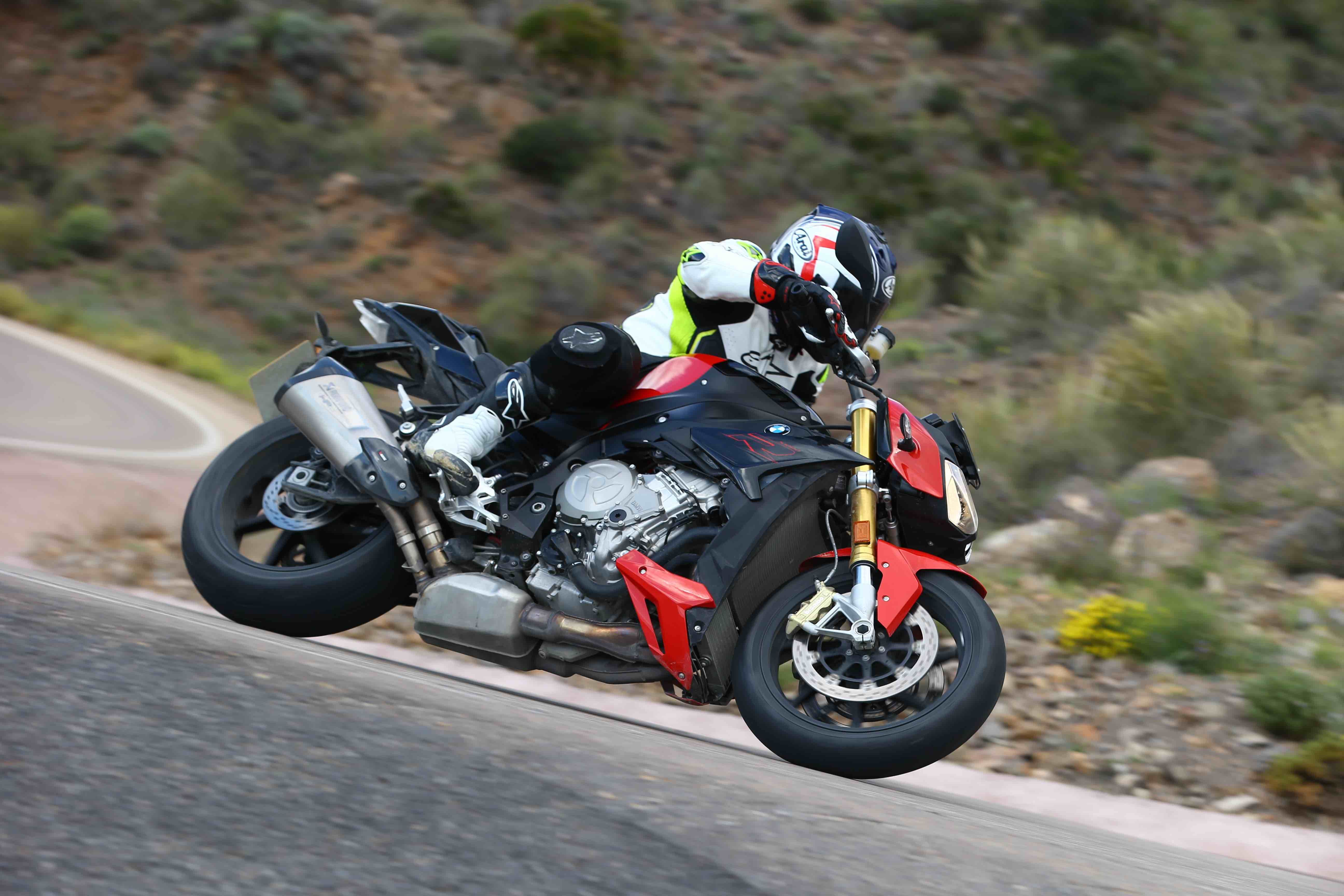 BMW S1000R 2017 Road Test