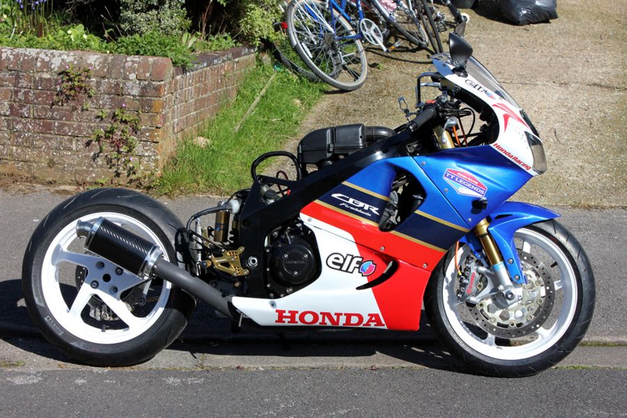 Custom modified honda cbr fireblade