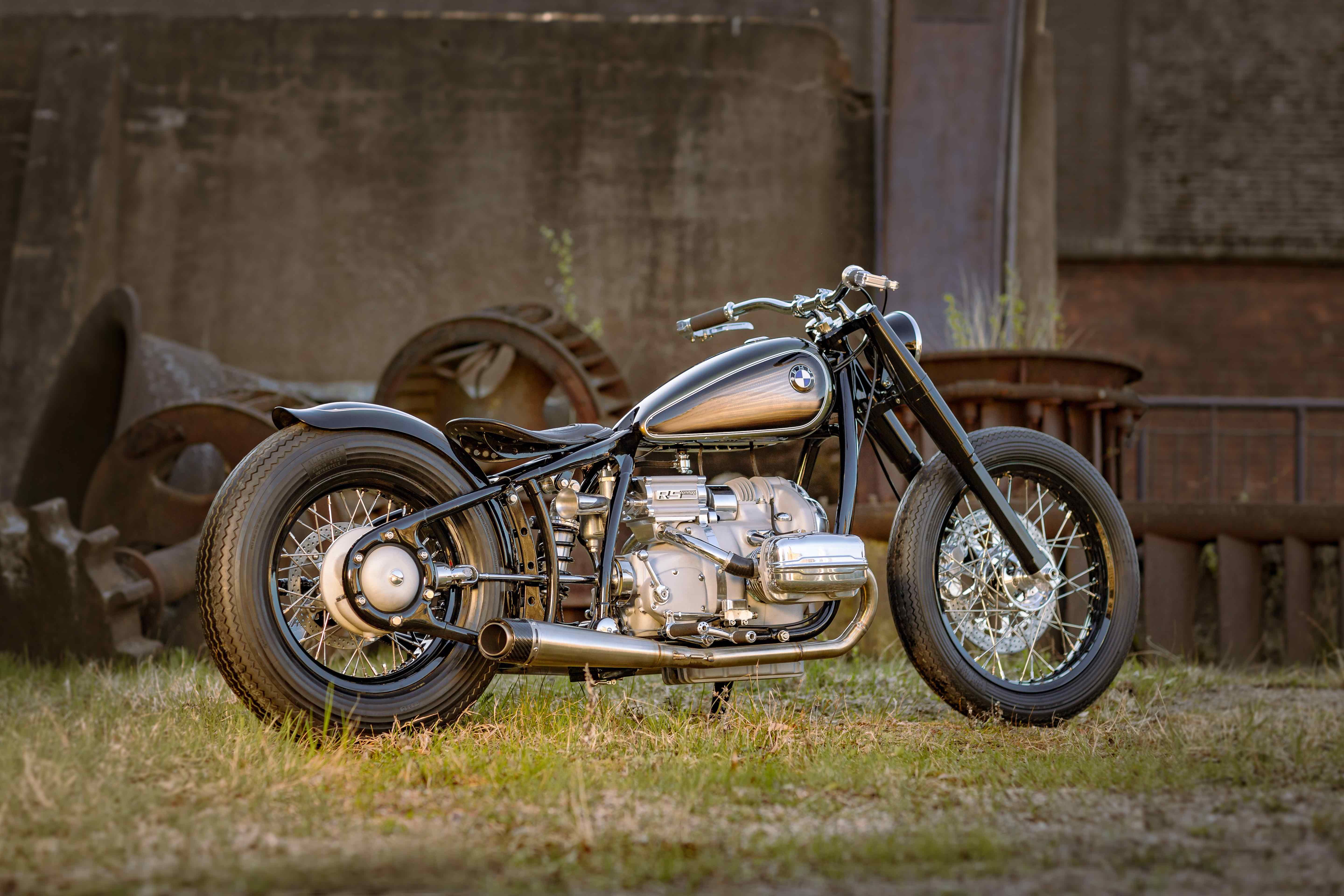 Unique customs. BMW r35 кастом. BMW r5. BMW r5 мотоцикл. BMW r35 Bobber.