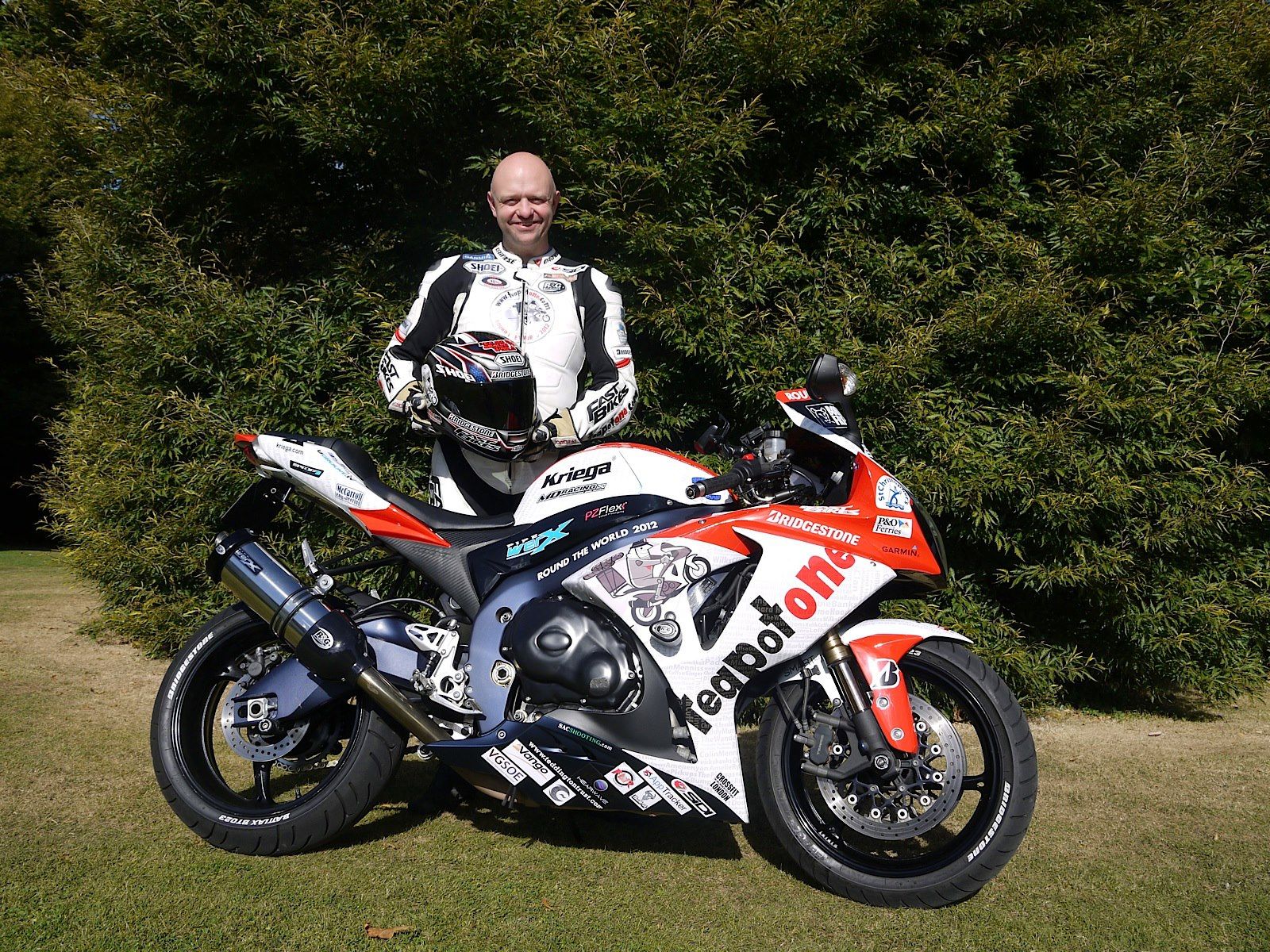 Bruce Smart TeaPotOne in his garage with GSX-R1000