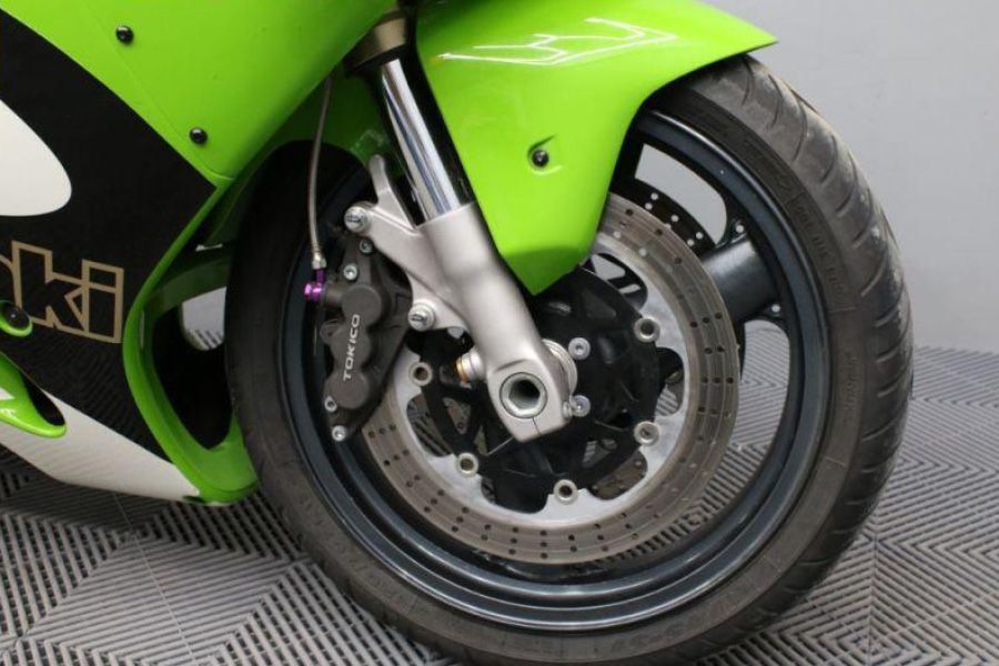 Kawasaki ZX-7R: Future Classic Motorcycle | BeMoto