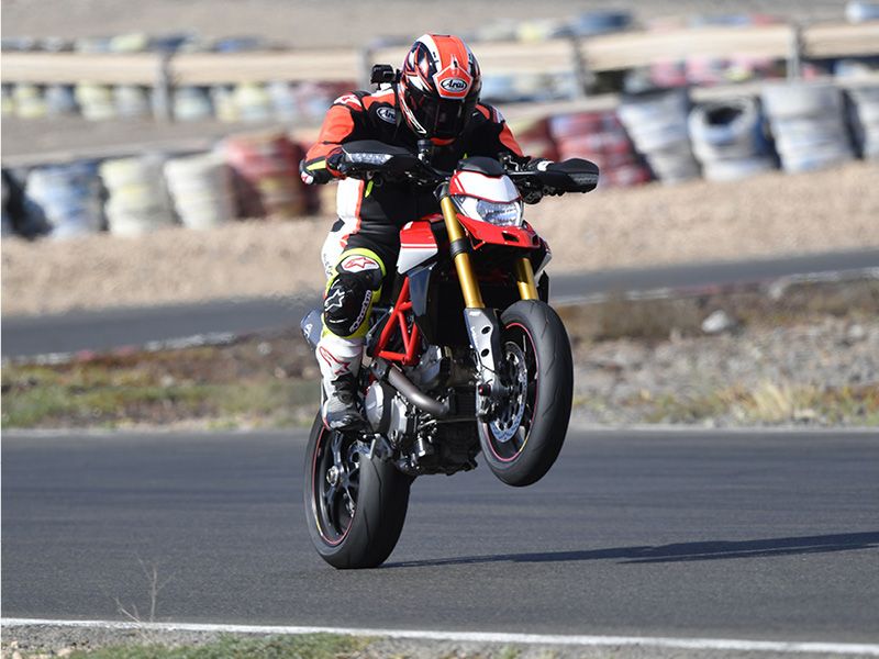 Ducati Hypermotard 950 SP Wheelie