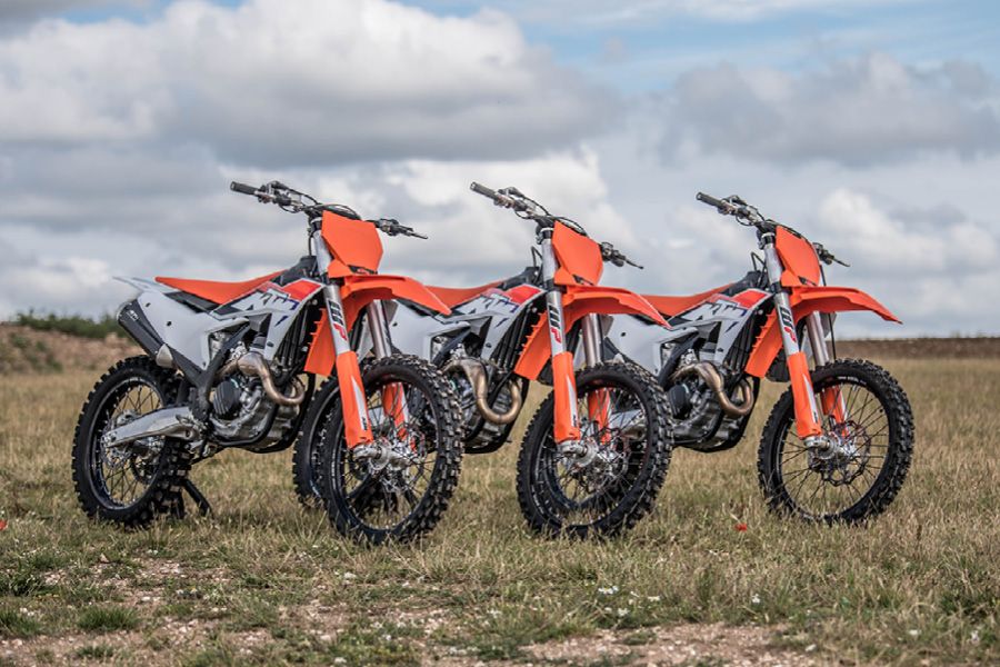 KTM 2023 4-Stroke Dirt Bikes