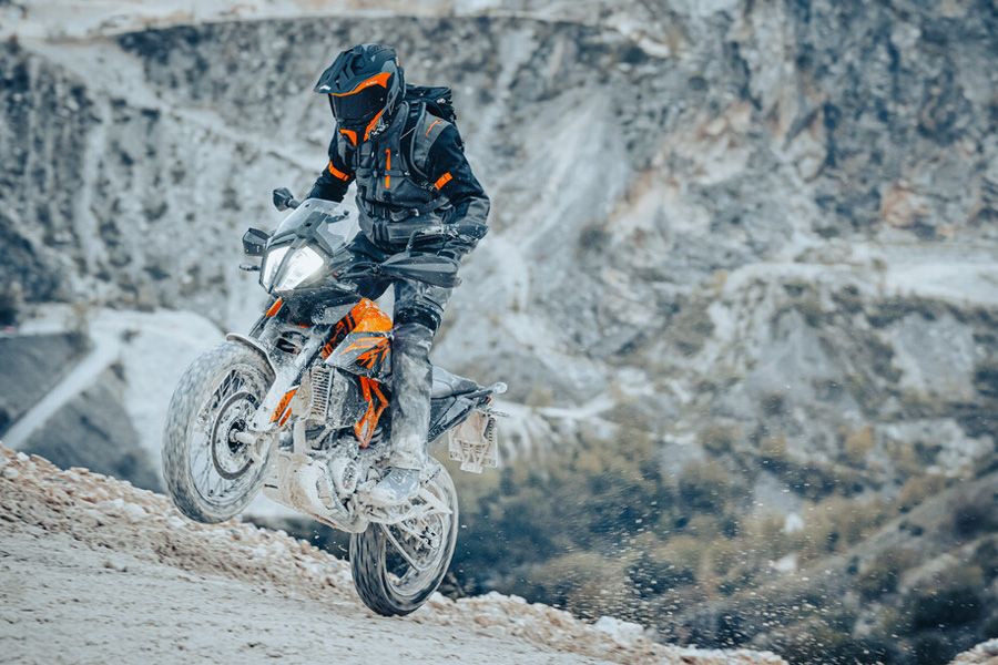 KTM 390 ADVENTURE SW 2023 wheelie off-road mud clay baby sick