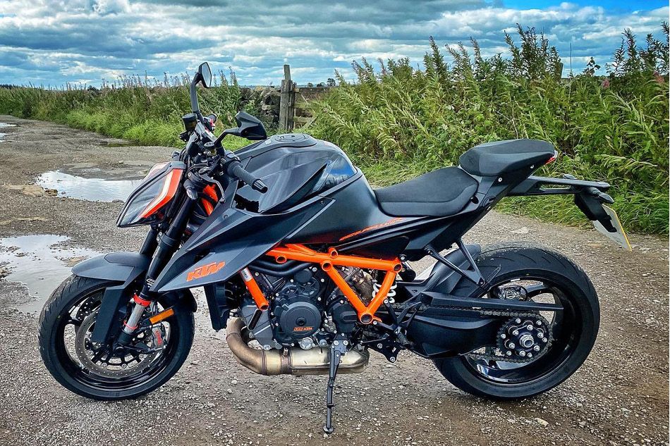 2017 KTM Super Duke R Multi Bike Collection