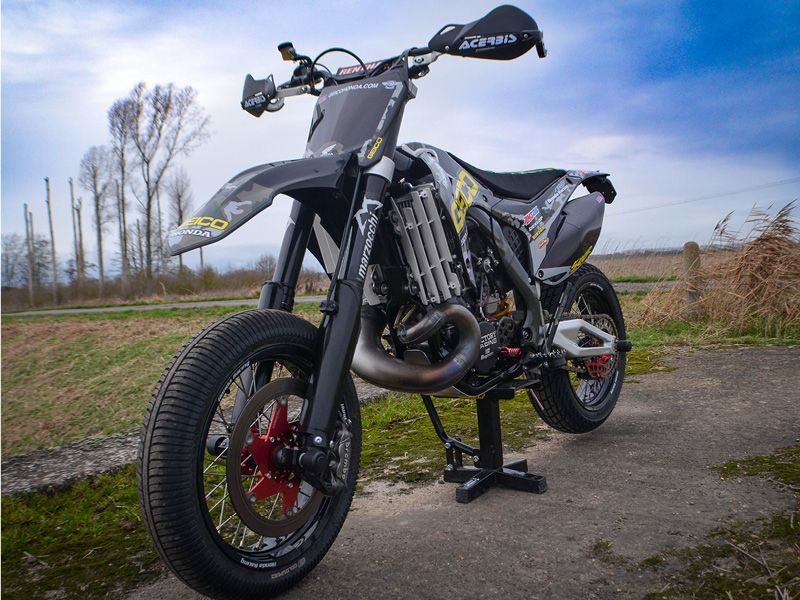 HONDA CR 500 2 TEMPOS - O CANHÃO DE TRILHA E SUPERMOTO