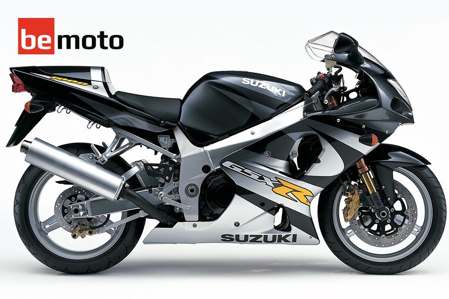 Suzuki GSX-R1000 K1 in black