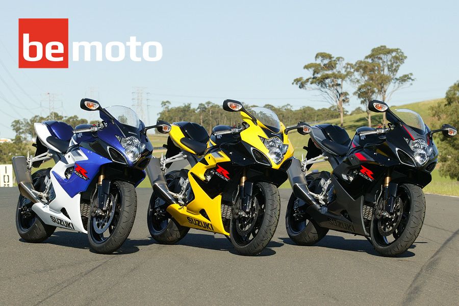 Suzuki GSX-R1000 K5 2005 Superbikes in a row