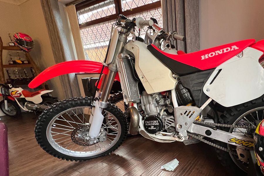 Motocross bike in a house SORN