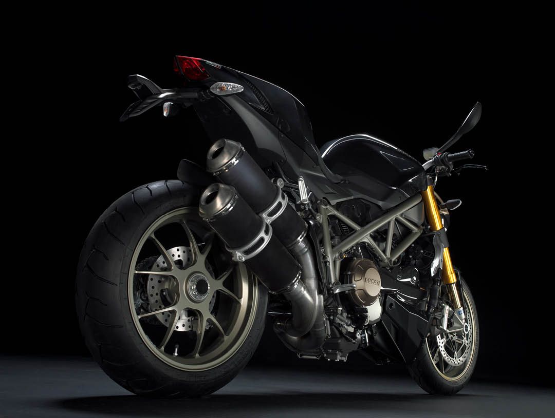Ducati Streetfighter static rear right side