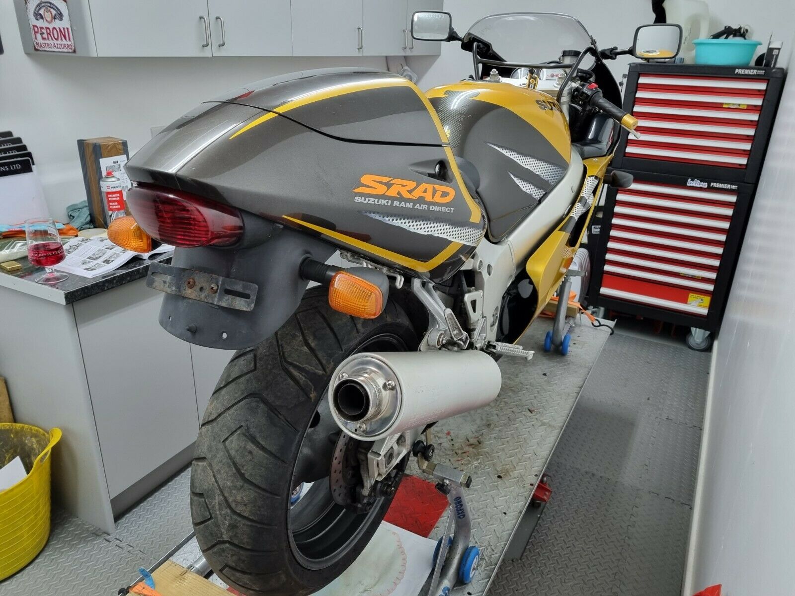 1996 suzuki shop gsxr 600