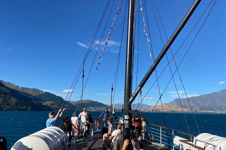 TSS Earnslaw paddle steamer on Lake Wakatipu