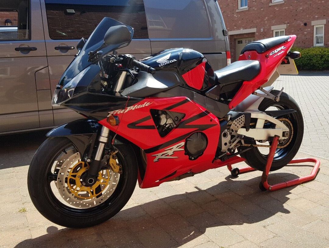 Honda FireBlade 954 red black static left side