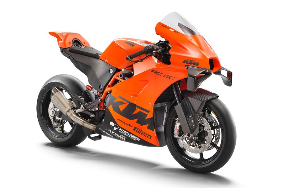 KTM RC 8C side on static studio 2023