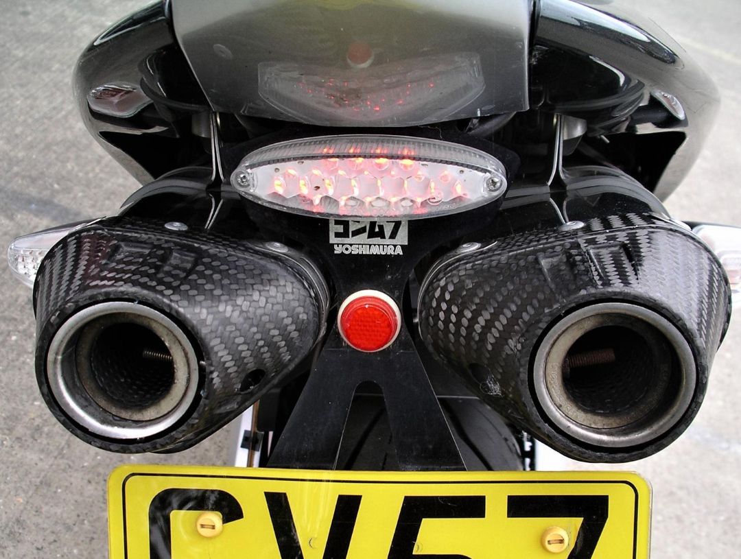 Suzuki GSX1300 B-King Yoshimura exhausts