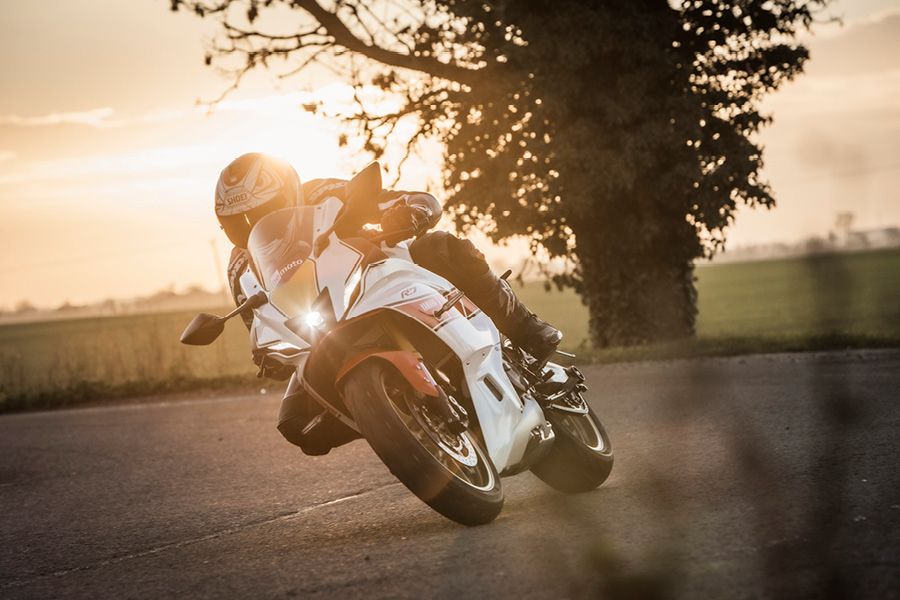 Yamaha YZF-R7 World GP 60th Anniversary front view action photo by Jason Critchell