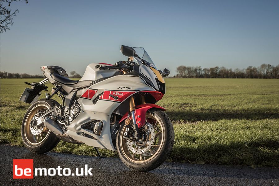 Yamaha R7 Anniversary winter static photo by Jason Critchell