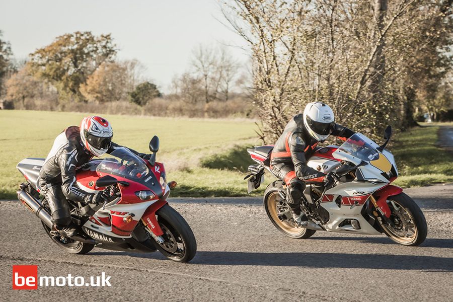 Yamaha R7 v Yamaha R7 (OW-02) road riding