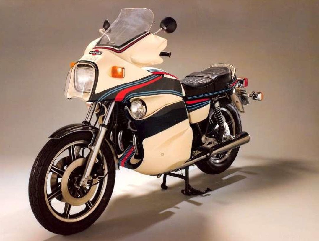 Yamaha XS 1.1 Martini Mike Hailwood