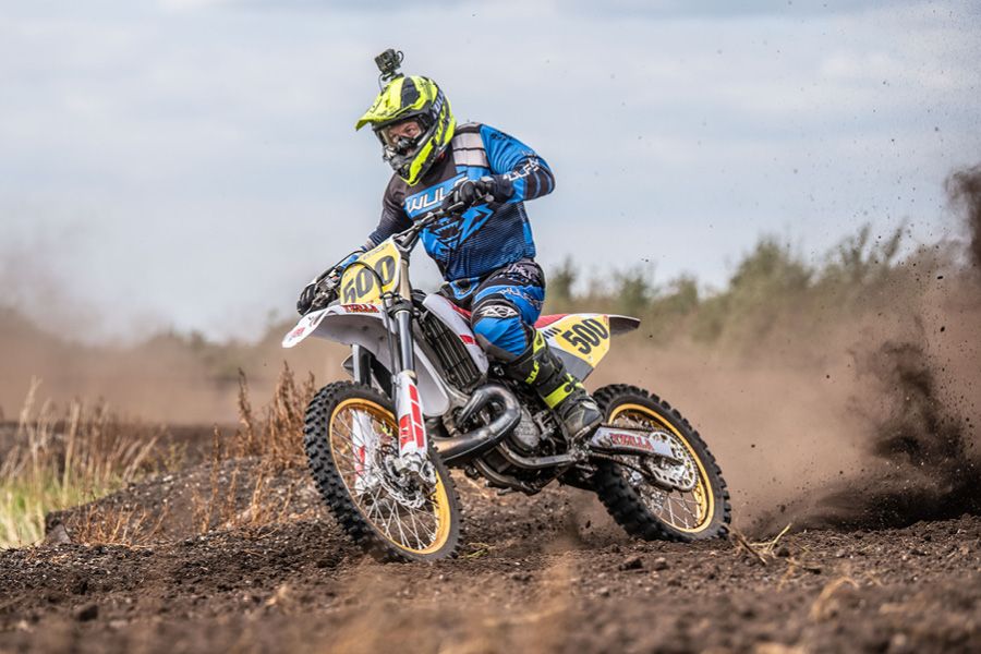 Riding a YZ500 2-Stroke on a Motocross MX Track