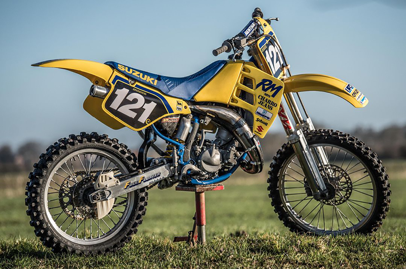 suzuki-rm125-a-top-ten-motocross-mx-bikes-cms-listings-image-1080-1080-1080x_