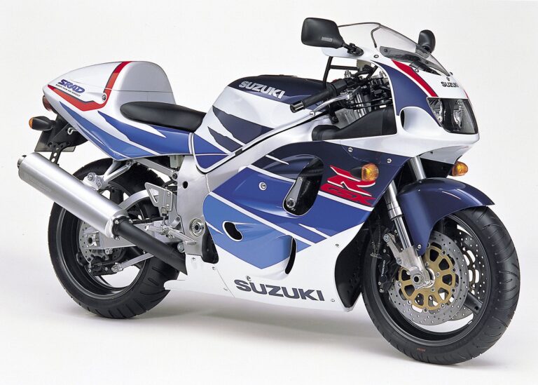 suzuki-gsx-r750-2000x_